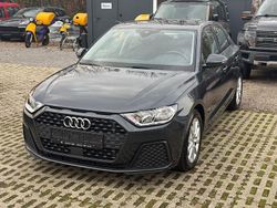 Grau Gebraucht 2019 Audi A1 Sportback Ambiente Kleinwagen | 17.999 € (Superpreis)