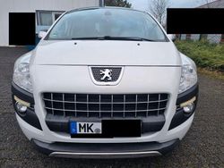 Weiß Gebraucht 2011 Peugeot 3008 Active SUV | 4.900 € (Fairer Preis)