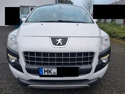 Weiß Gebraucht 2011 Peugeot 3008 Active SUV | 5.350 € (Fairer Preis)