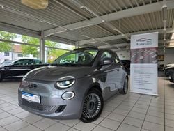 Colore esterno (mineral grau) Gebraucht 2021 Fiat 500e Icon Cabrio | 16.950 € (Guter Preis)
