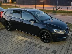 Schwarz Gebraucht 2018 VW Golf VII Highline Kombi | 14.700 € (Fairer Preis)