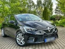 Schwarz Gebraucht 2021 Renault Clio V Kleinwagen | 10.500 € (Superpreis)