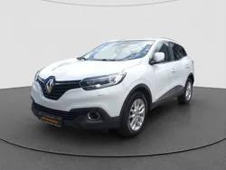 Weiß Gebraucht 2017 Renault Kadjar Collection SUV | 8.990 € (Fairer Preis)