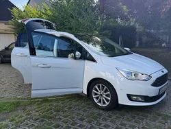Weiß Gebraucht 2017 Ford C-MAX Titanium Van / Kleinbus | 10.400 € (Fairer Preis)