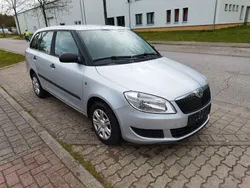 Silber Gebraucht 2011 Skoda Fabia Cool Edition Kombi | 3.990 € (Fairer Preis)