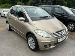 Gold Gebraucht 2005 Mercedes A170 Limousine | 7.950 € (Teuer)