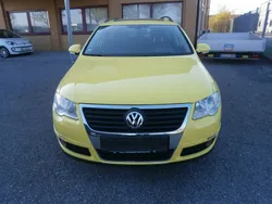 Gelb Gebraucht 2009 VW Passat Comfortline Kombi | 2.900 € (Guter Preis)