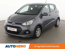 Silber Gebraucht 2016 Hyundai i10 Trend Kleinwagen | 8.480 € (Fairer Preis)