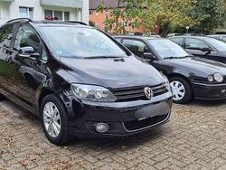 Schwarz Gebraucht 2011 VW Golf VI Style Limousine | 5.800 € (Fairer Preis)