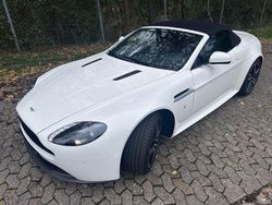 Weiß Gebraucht 2016 Aston Martin V8 Vantage Cabrio | 105.000 €