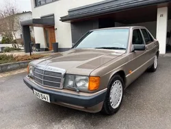 Beige Gebraucht 1991 Mercedes 190 Limousine | 8.450 €