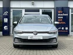 Reflexsilber Gebraucht 2022 VW Golf VIII Pro Limousine | 18.950 € (Guter Preis)