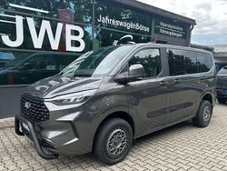 Grau Neu 2025 Ford Tourneo Titanium Van / Kleinbus | 66.980 € (Teuer)