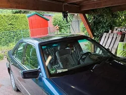Blau Gebraucht 1997 Mercedes C180 Elegance Limousine | 4.250 € (Teuer)