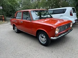 Rot Gebraucht 1985 Lada 1200 Limousine | 7.000 €