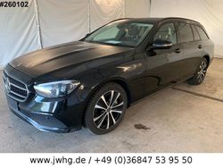 Schwarz Gebraucht 2020 Mercedes E300 Limousine | 20.750 € (Fairer Preis)