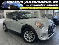 White silver metallic Gebraucht 2019 Mini Cooper Pepper Kleinwagen | 13.900 € (Guter Preis)