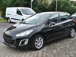 Schwarz metallic Gebraucht 2011 Peugeot 308 Active Limousine | 11.450 €