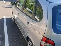 Grau Gebraucht 2001 Renault Scénic Van / Kleinbus | 850 € (Guter Preis)