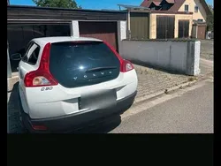 Weiß Gebraucht 2009 Volvo C30 Kleinwagen | 2.800 € (Guter Preis)