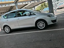 Silber Gebraucht 2013 Seat Altea XL Van / Kleinbus | 3.500 € (Fairer Preis)