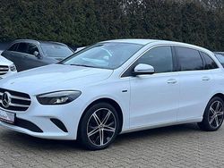 Silber Gebraucht 2020 Mercedes B250 Progressive Van / Kleinbus | 20.990 € (Fairer Preis)