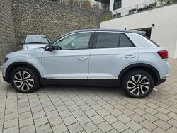 Weiß Gebraucht 2021 VW T-Roc Active SUV | 23.900 € (Guter Preis)