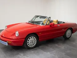 Rot Gebraucht 1991 Alfa Romeo Spider Cabrio | 17.900 €