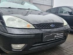 Schwarz Gebraucht 2004 Ford Focus Viva Kleinwagen | 980 € (Fairer Preis)