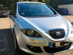 Grau Gebraucht 2007 Seat Altea Van / Kleinbus | 3.999 € (Fairer Preis)