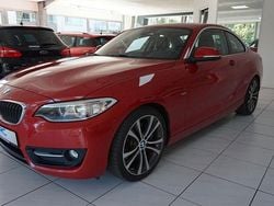 Rot Gebraucht 2016 BMW 225 Sport Line Coupé | 16.990 € (Fairer Preis)