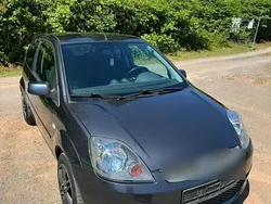 Grau Gebraucht 2008 Ford Fiesta Kleinwagen | 1.200 € (Guter Preis)
