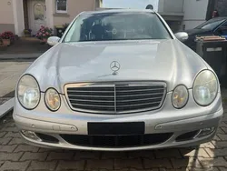Silber Gebraucht 2003 Mercedes E200 Limousine | 3.800 € (Guter Preis)