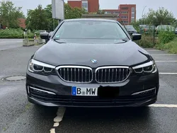 Grau Gebraucht 2018 BMW 520 Limousine | 22.500 € (Superpreis)