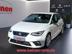 Weiß Gebraucht 2023 Seat Ibiza FR Limousine | 17.599 € (Fairer Preis)
