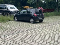 Schwarz Gebraucht 2009 Renault Twingo Kleinwagen | 2.500 € (Fairer Preis)