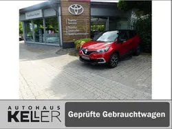 Rouge nnp + noir gne Gebraucht 2017 Renault Captur Experience SUV | 12.000 € (Teuer)