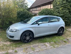 Silber Gebraucht 2007 Seat Leon Limousine | 2.750 € (Etwas zu teuer)