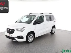 Jade weiss Gebraucht 2021 Opel Combo Life Van / Kleinbus | 21.770 € (Fairer Preis)