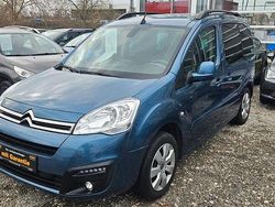 Blau Gebraucht 2018 Citroën Berlingo Shine Van / Kleinbus | 6.990 € (Superpreis)