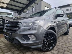 Grau Gebraucht 2018 Ford Kuga ST-Line SUV | 11.990 € (Superpreis)