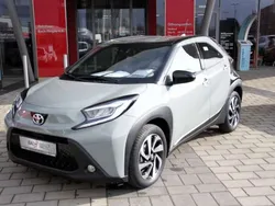 Grün Gebraucht 2024 Toyota Aygo Pulse Kleinwagen | 20.580 € (Teuer)