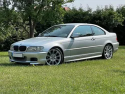 Silber Gebraucht 2004 BMW 330 Sport Line Coupé | 12.500 € (Etwas zu teuer)