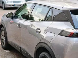 Grau Gebraucht 2020 Peugeot 2008 SUV | 10.450 € (Superpreis)
