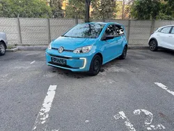 Blau Gebraucht 2020 VW e-up! Kleinwagen | 8.999 €