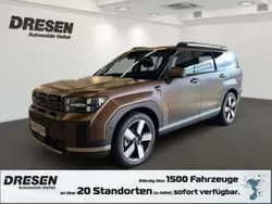 Earthy brass Neu 2025 Hyundai Santa Fe Signature SUV | 53.740 €