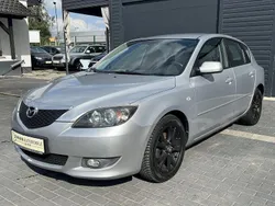 Grau Gebraucht 2005 Mazda 3 Active Limousine | 2.470 € (Teuer)