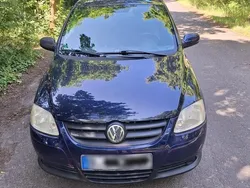 Blau Gebraucht 2007 VW Fox Kleinwagen | 1.999 € (Etwas zu teuer)