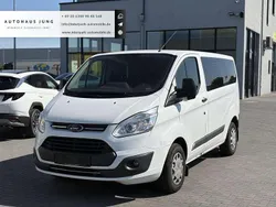 Frostweiß Gebraucht 2016 Ford Tourneo Kombi | 8.799 €
