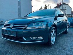 Grau Gebraucht 2014 VW Passat Comfortline Kombi | 7.590 € (Superpreis)